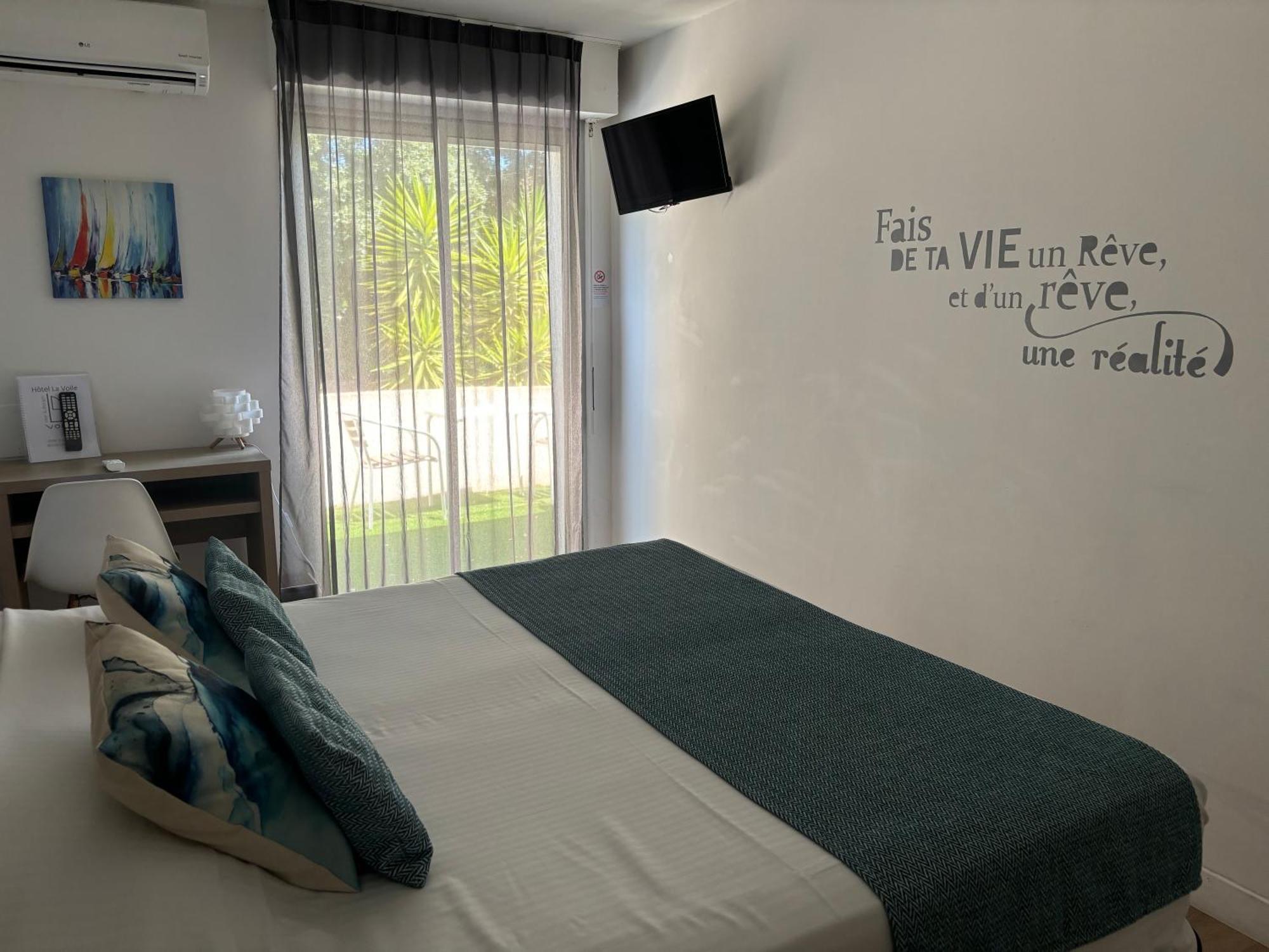 Hotel La Voile Bormes-les-Mimosas Dış mekan fotoğraf